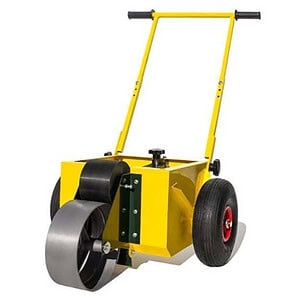 Masina marcaj terenuri sport Roll Liner 12 cm (2) copy Masina marcaj terenuri sport Roll Liner 12 cm